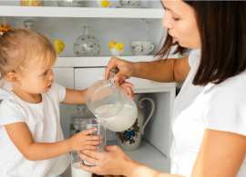 Qual o papel do leite na prevenção de doenças e na manutenção da saúde ao longo dos anos?
