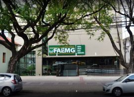 FAEMG repudia de indústrias e cooperativas de leite